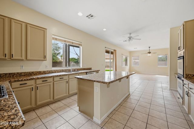 1775 E WASHINGTON Court, Gilbert, AZ 85234