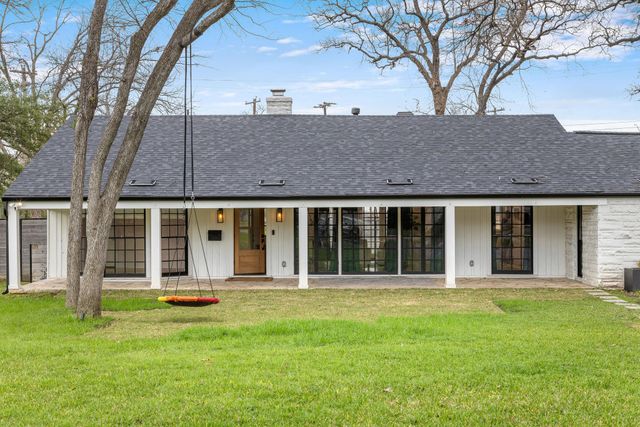 4002 Bradwood RD, Austin, TX 78722