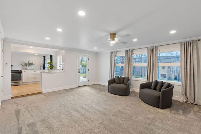 4002 Bradwood RD, Austin, TX 78722