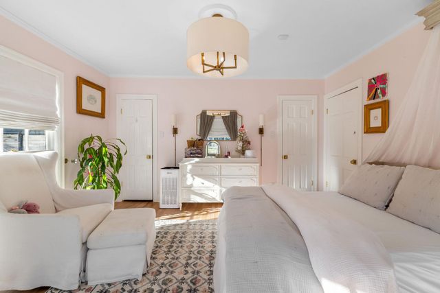 4002 Bradwood RD, Austin, TX 78722