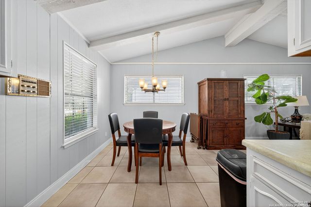 7707 Mary Carolyn St, San Antonio, TX 78240