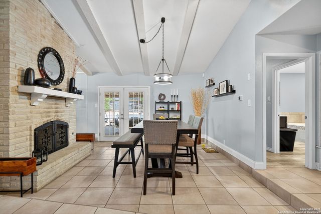 7707 Mary Carolyn St, San Antonio, TX 78240