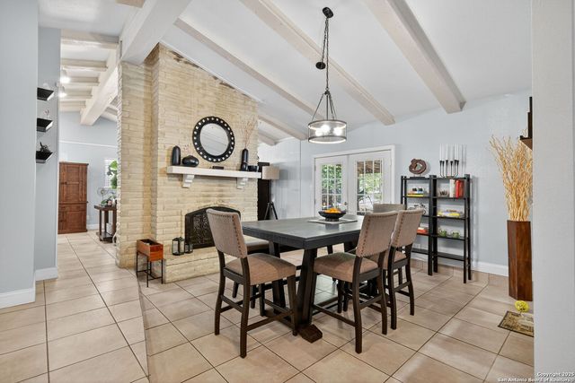 7707 Mary Carolyn St, San Antonio, TX 78240