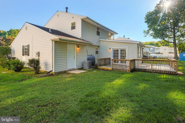 93 S SKYWARD DR, Newark, DE 19713