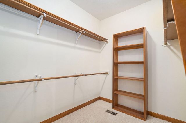 6162 S Hunters Trail, Springfield, MO 65810