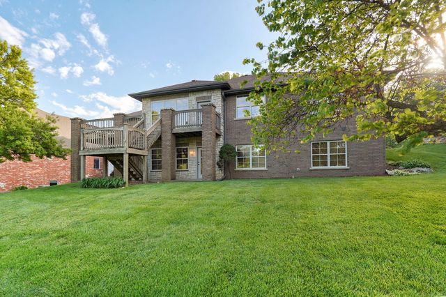 6162 S Hunters Trail, Springfield, MO 65810
