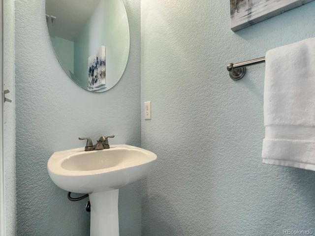 6502 E 62nd Pl, Commerce City, CO 80022