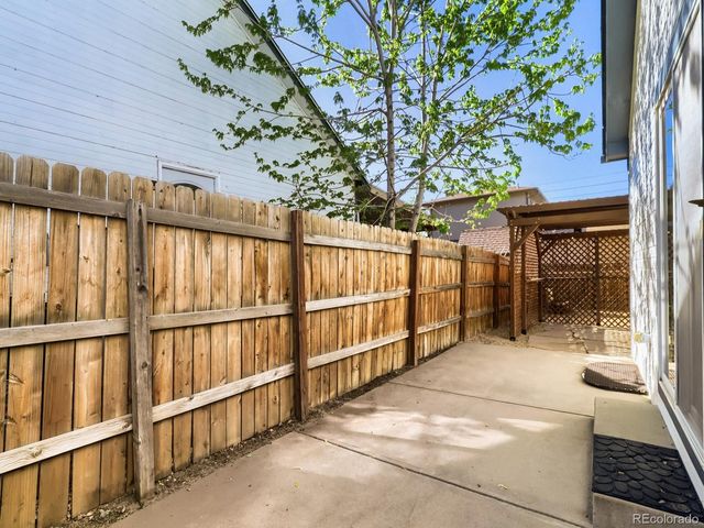 6502 E 62nd Pl, Commerce City, CO 80022