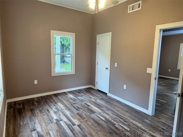 307 N Foreman Street, Vinita, OK 74301