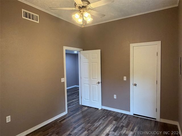 307 N Foreman Street, Vinita, OK 74301