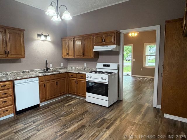 307 N Foreman Street, Vinita, OK 74301