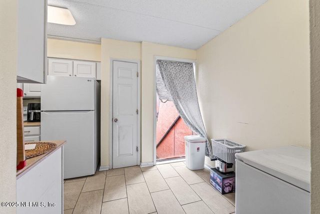 3401 TOWNSEND Boulevard, 408, Jacksonville, FL 32277