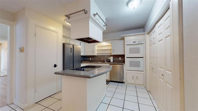 4602 Carmel Circle, Pasadena, TX 77505