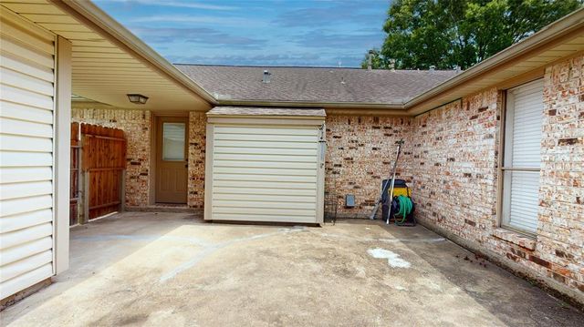 4602 Carmel Circle, Pasadena, TX 77505