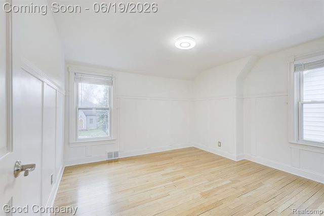 831 W Breckenridge Street, Ferndale, MI 48220