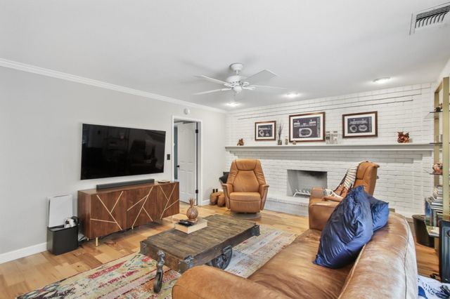 3405 Riverdale Way, Carmichael, CA 95608