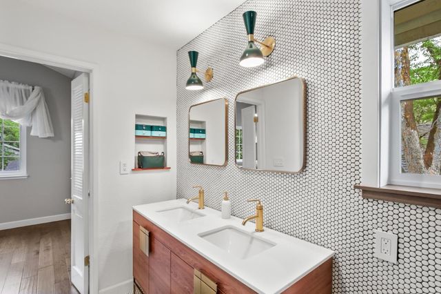 3405 Riverdale Way, Carmichael, CA 95608