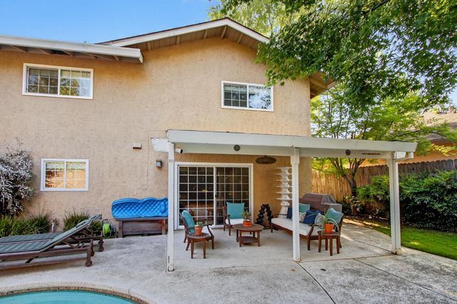 3405 Riverdale Way, Carmichael, CA 95608