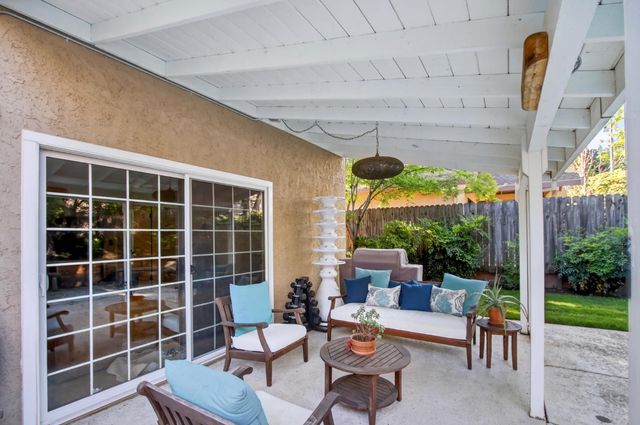 3405 Riverdale Way, Carmichael, CA 95608