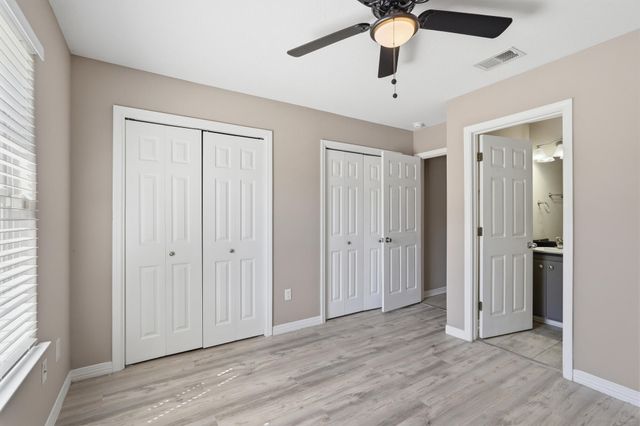 8276 Verdura Street, Navarre, FL 32566