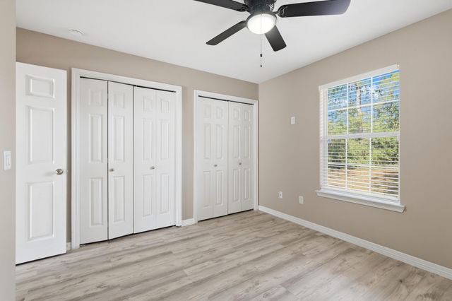 8276 Verdura Street, Navarre, FL 32566