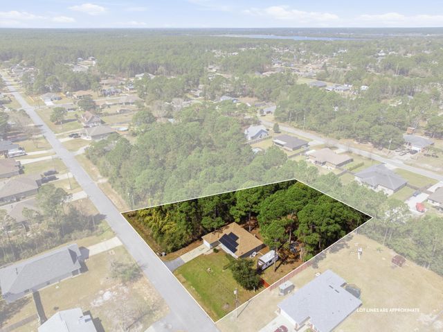 8276 Verdura Street, Navarre, FL 32566