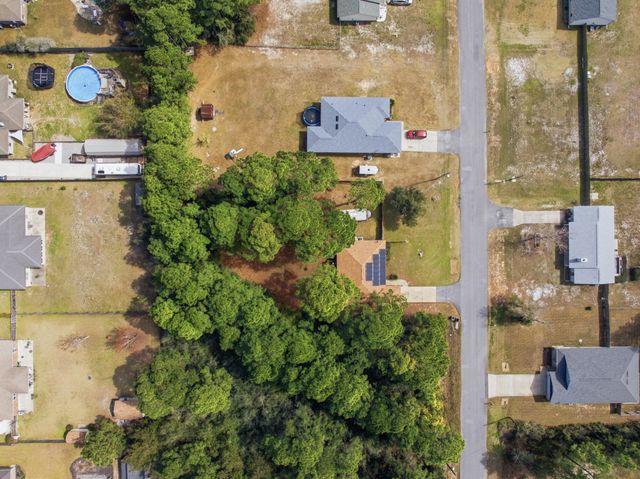 8276 Verdura Street, Navarre, FL 32566