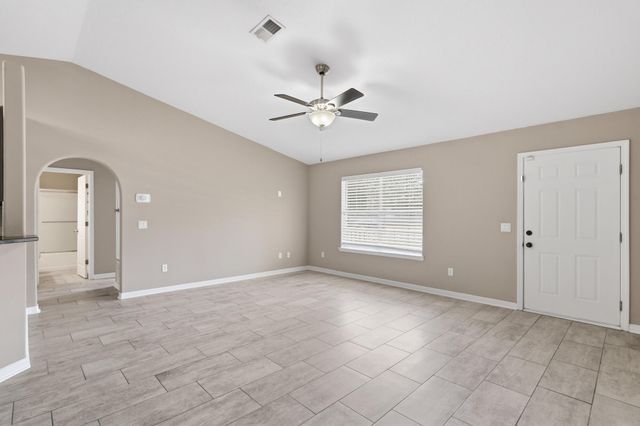 8276 Verdura Street, Navarre, FL 32566