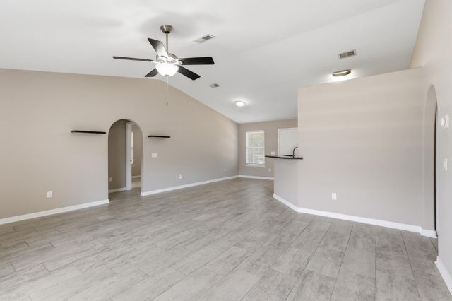 8276 Verdura Street, Navarre, FL 32566