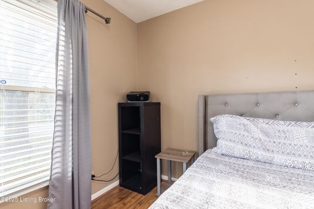 3505 Paragon Ct 23, Louisville, KY 40218