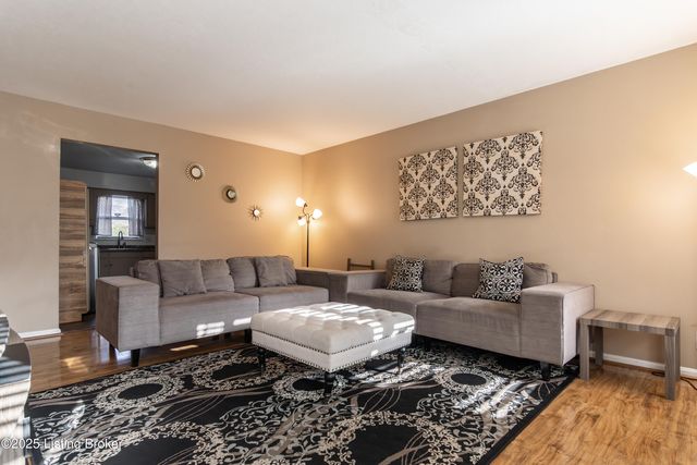 3505 Paragon Ct 23, Louisville, KY 40218