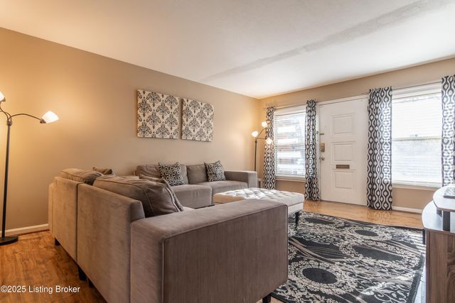 3505 Paragon Ct 23, Louisville, KY 40218