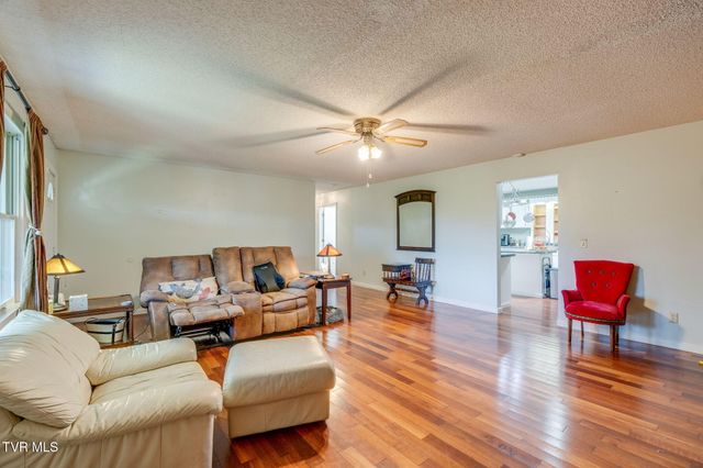 222 Clay Little Road, Elizabethton, TN 37643