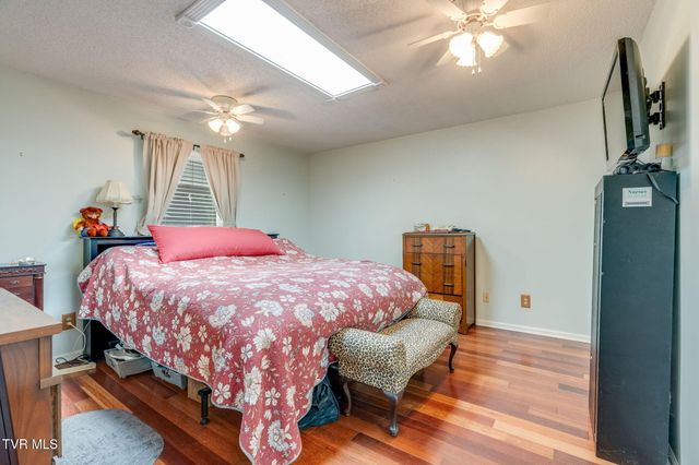 222 Clay Little Road, Elizabethton, TN 37643