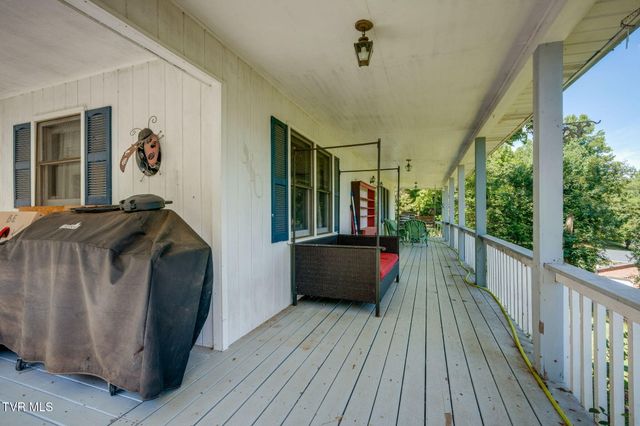 222 Clay Little Road, Elizabethton, TN 37643