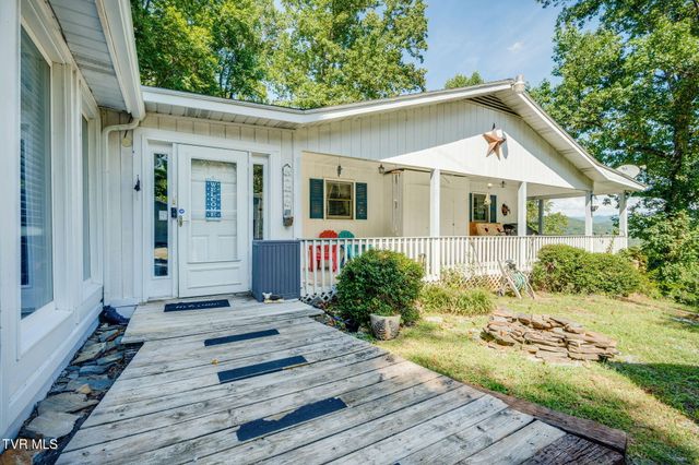 222 Clay Little Road, Elizabethton, TN 37643