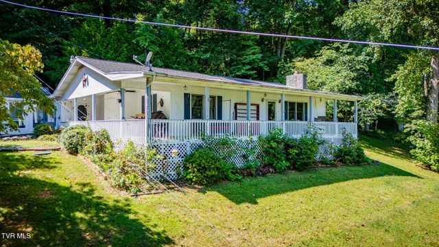 222 Clay Little Road, Elizabethton, TN 37643