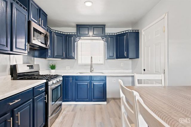 1800 Alameda Avenue, Bakersfield, CA 93305