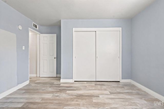 1800 Alameda Avenue, Bakersfield, CA 93305