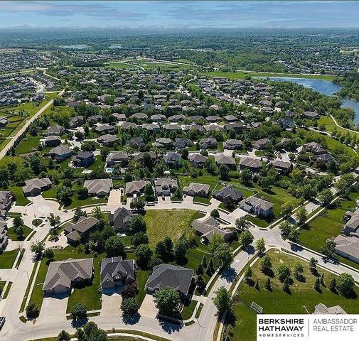15114 Gilder Avenue, Bennington, NE 68007
