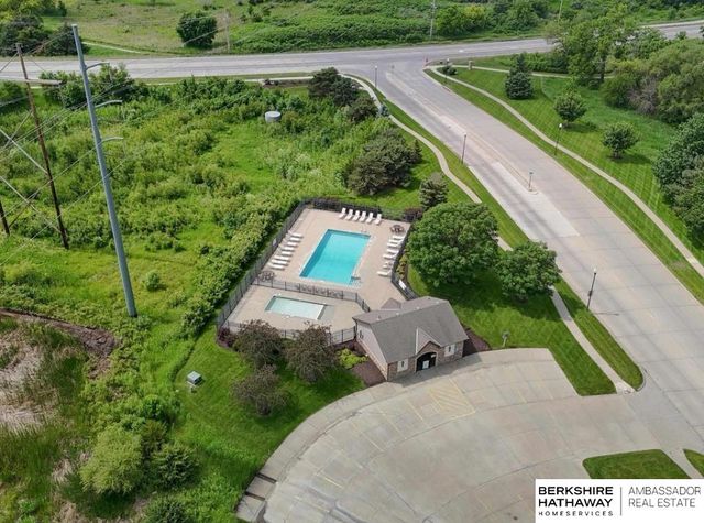 15114 Gilder Avenue, Bennington, NE 68007