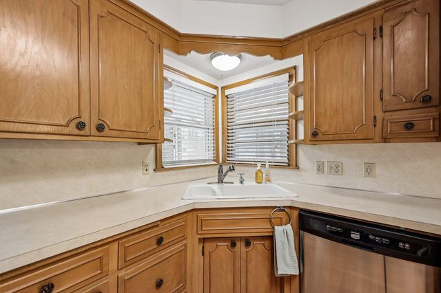 4231 Lilac Drive N, Robbinsdale, MN 55422