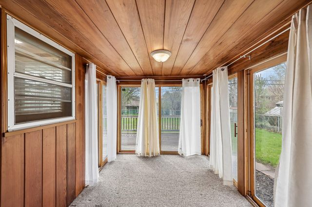 4231 Lilac Drive N, Robbinsdale, MN 55422