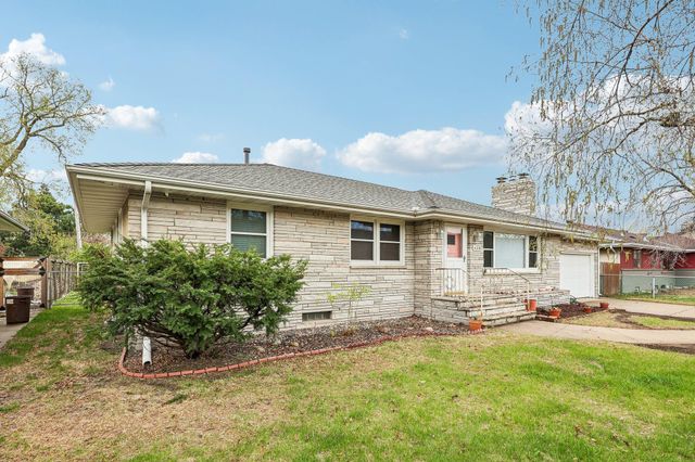 4231 Lilac Drive N, Robbinsdale, MN 55422