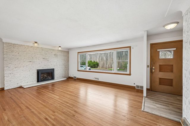 4231 Lilac Drive N, Robbinsdale, MN 55422