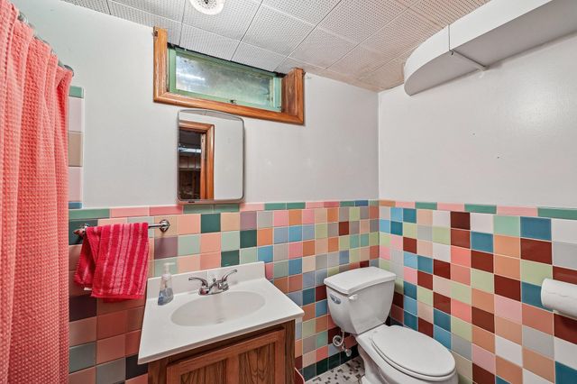 4231 Lilac Drive N, Robbinsdale, MN 55422