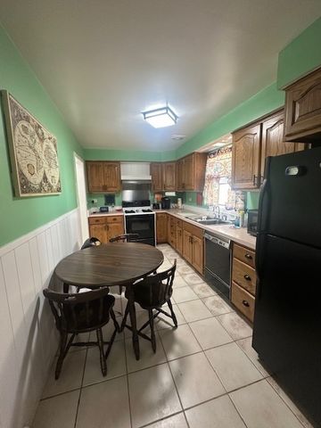 4206 Elmwood Avenue, Stickney, IL 60402