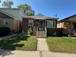 4206 Elmwood Avenue, Stickney, IL 60402