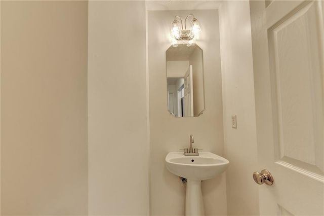 302 Derby Drive, Riverdale, GA 30274