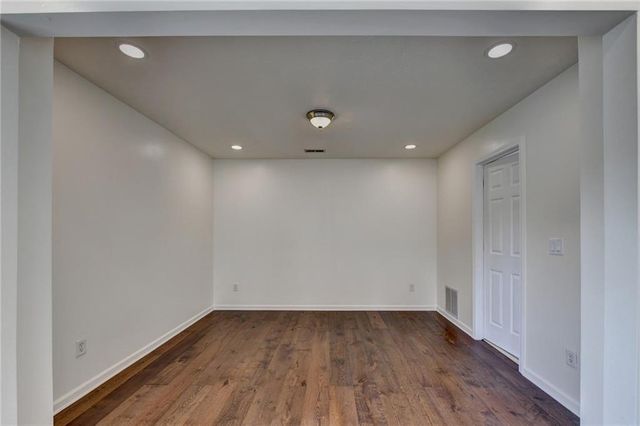 302 Derby Drive, Riverdale, GA 30274